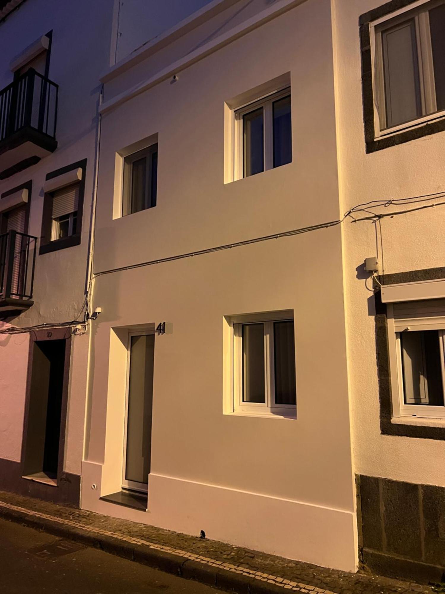 Urban 41 Guest House Ponta Delgada  Luaran gambar